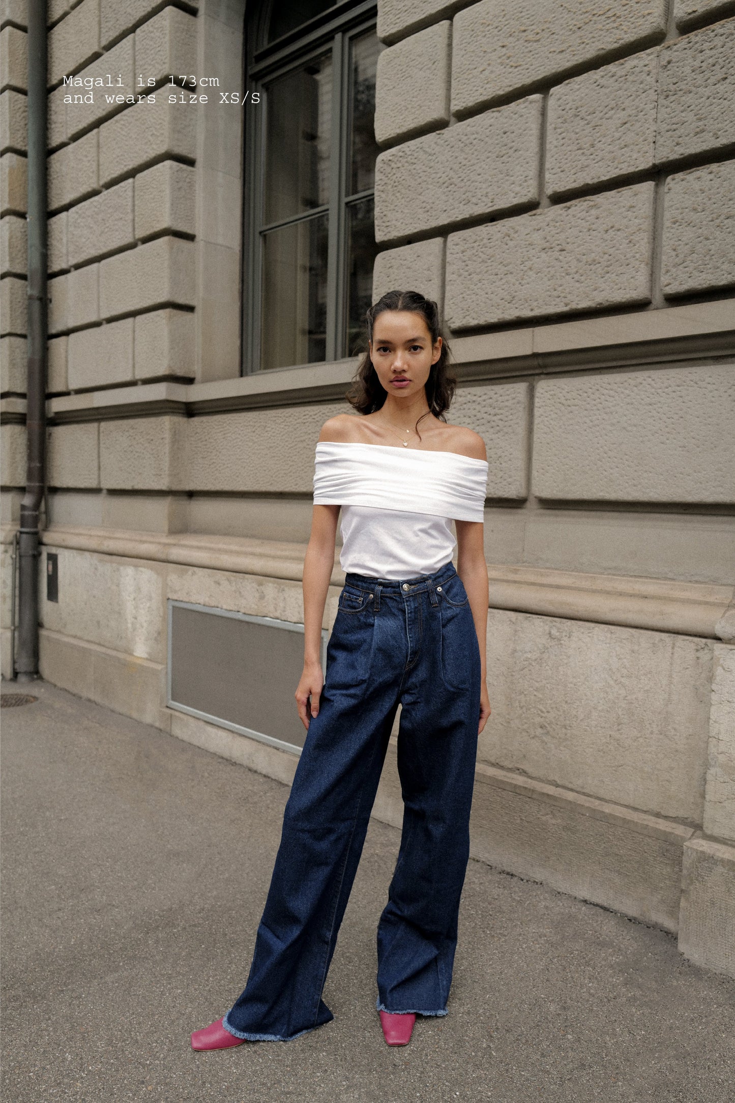 DRAPED TOP