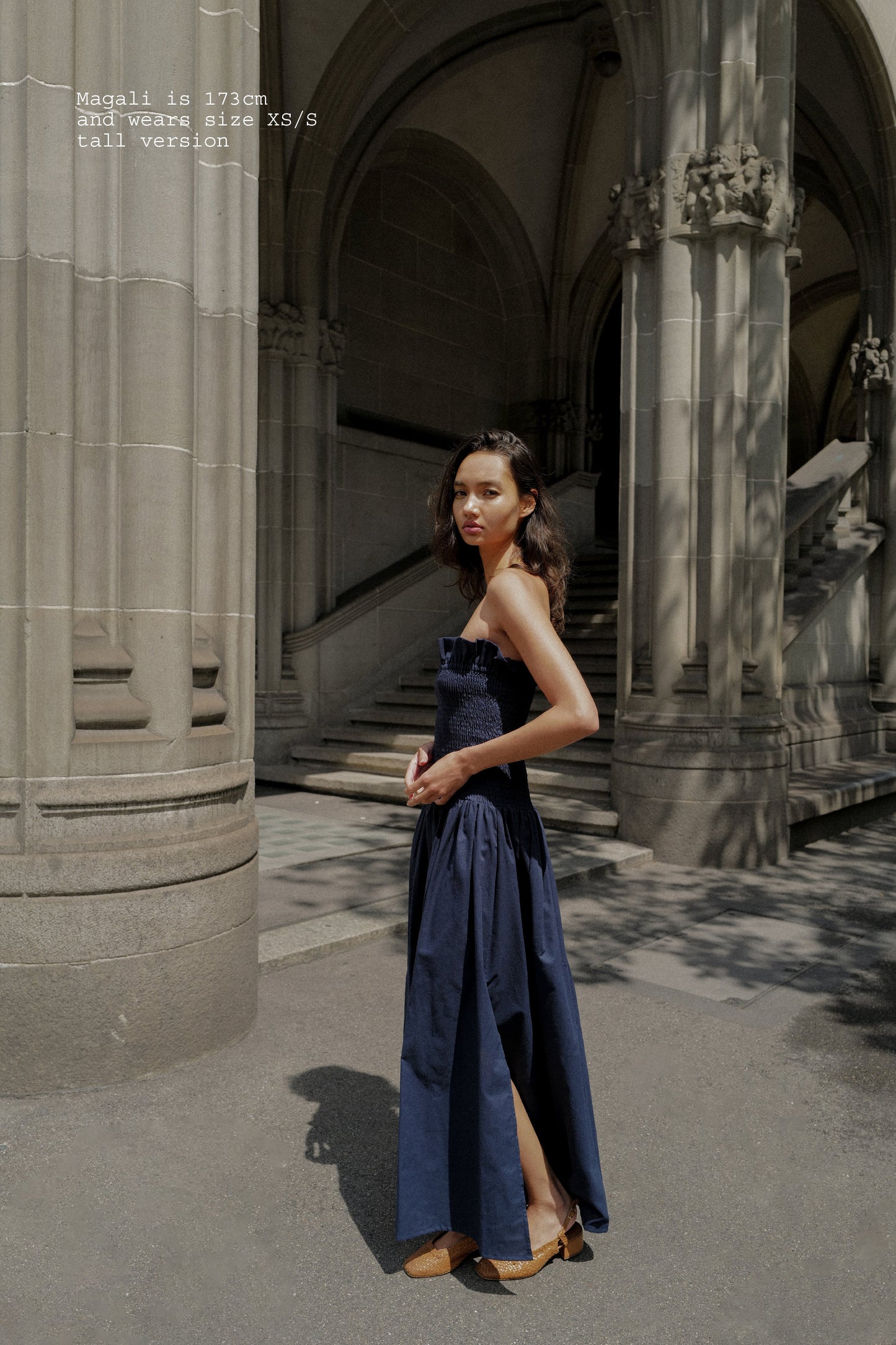 RUFFLED DRESS