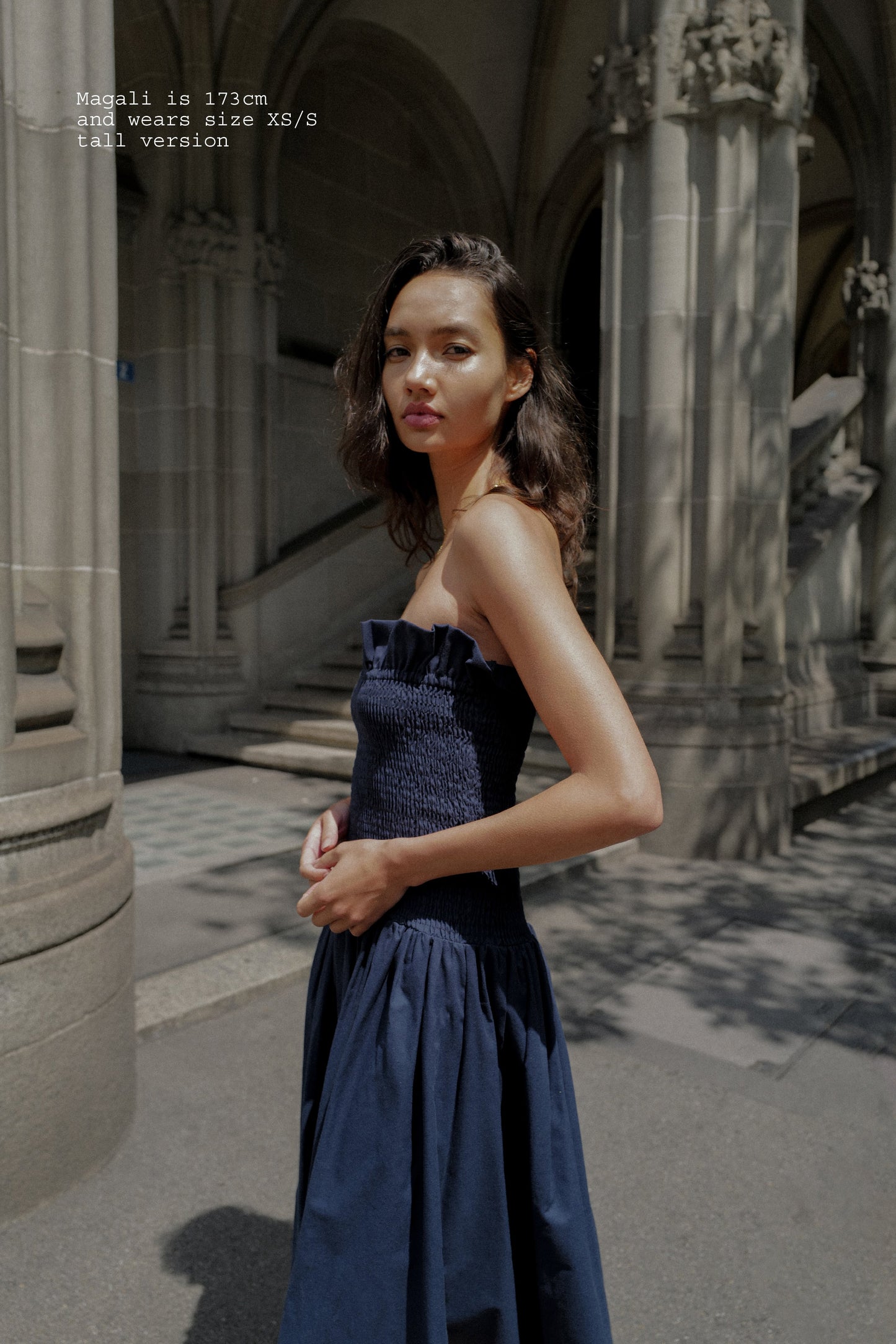 RUFFLED DRESS