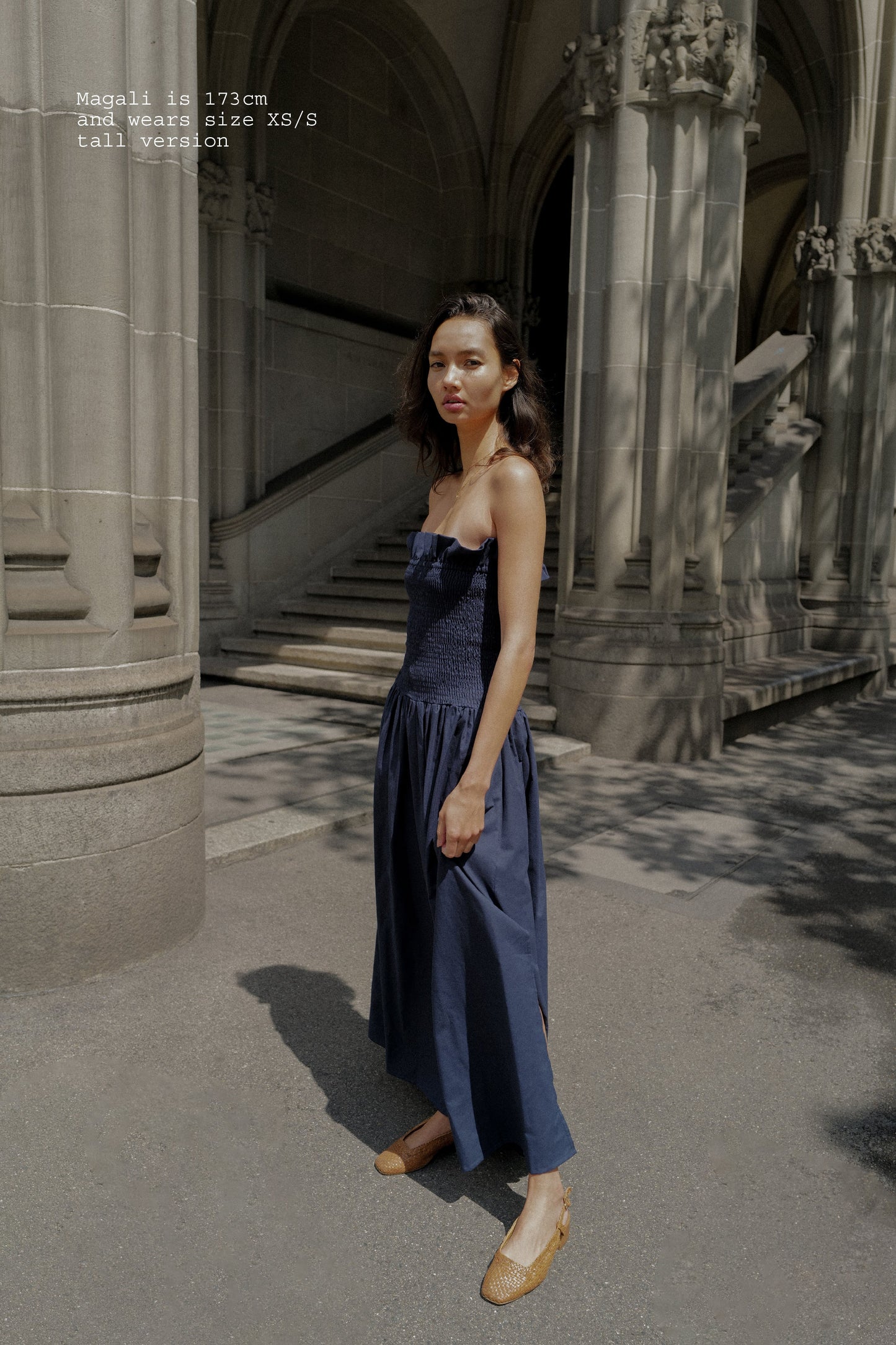RUFFLED DRESS