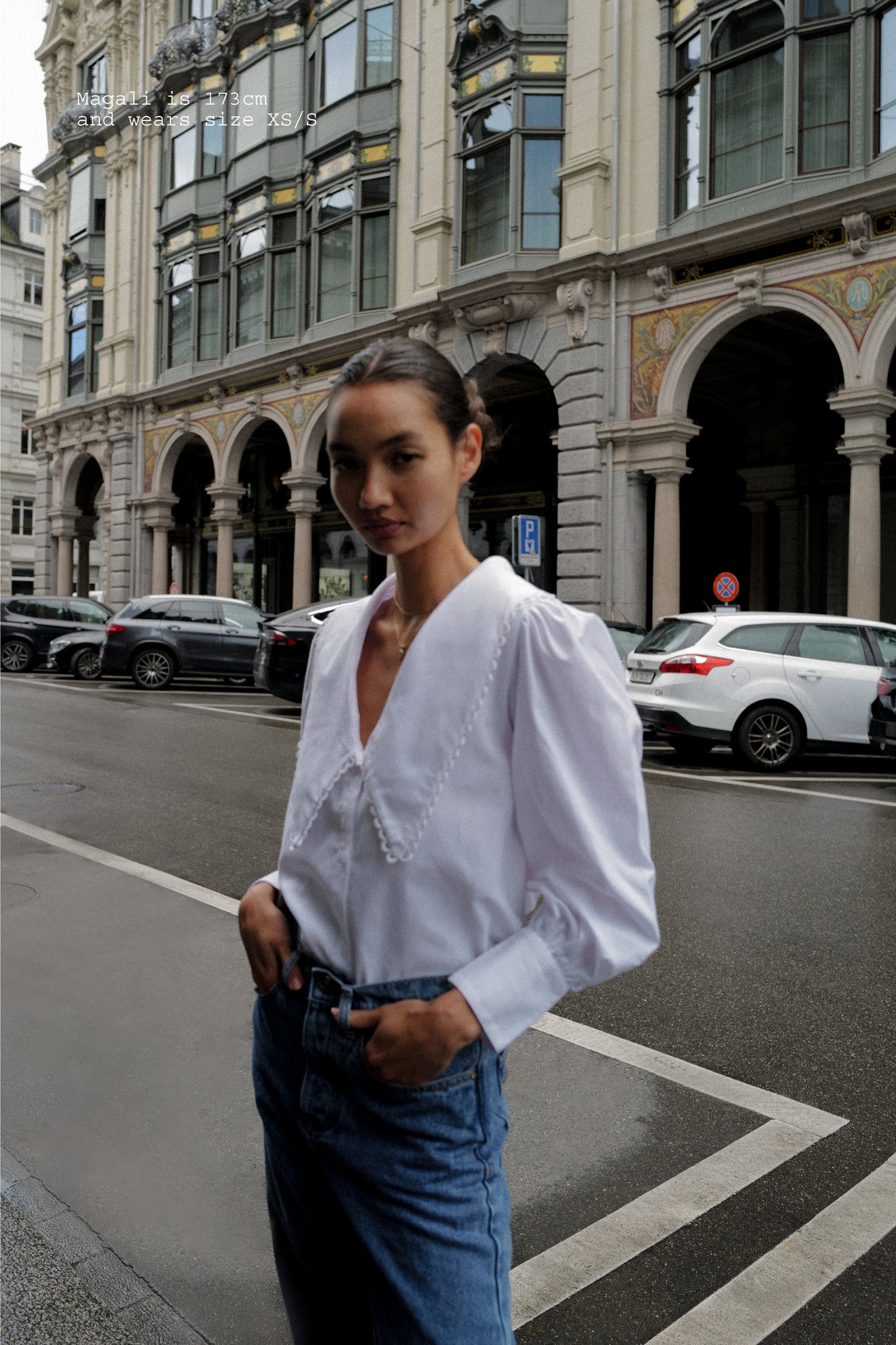 COLLAR SHIRT