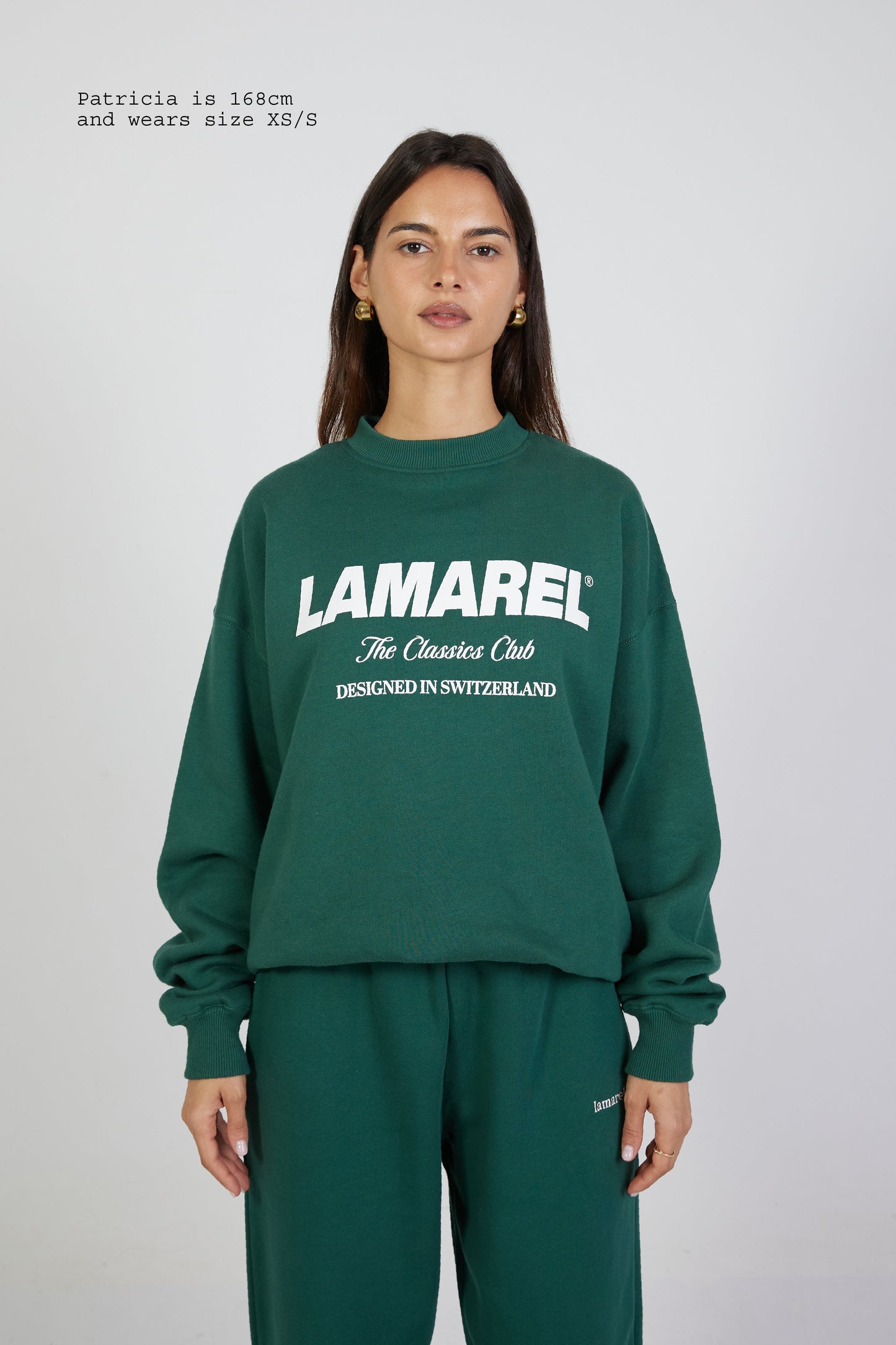 THE CLASSICS CLUB SWEATER OVERSIZED