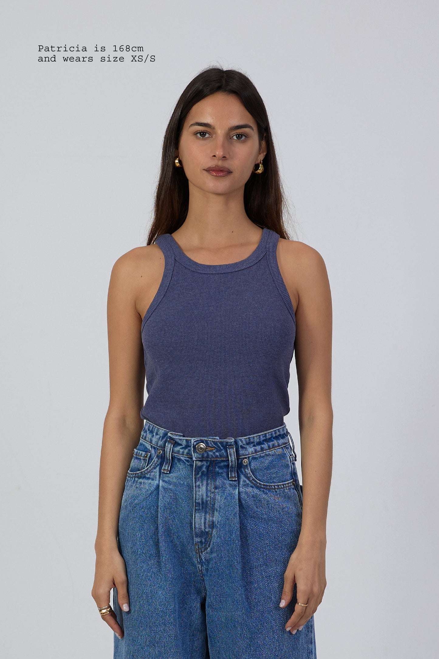 TANK TOP 01