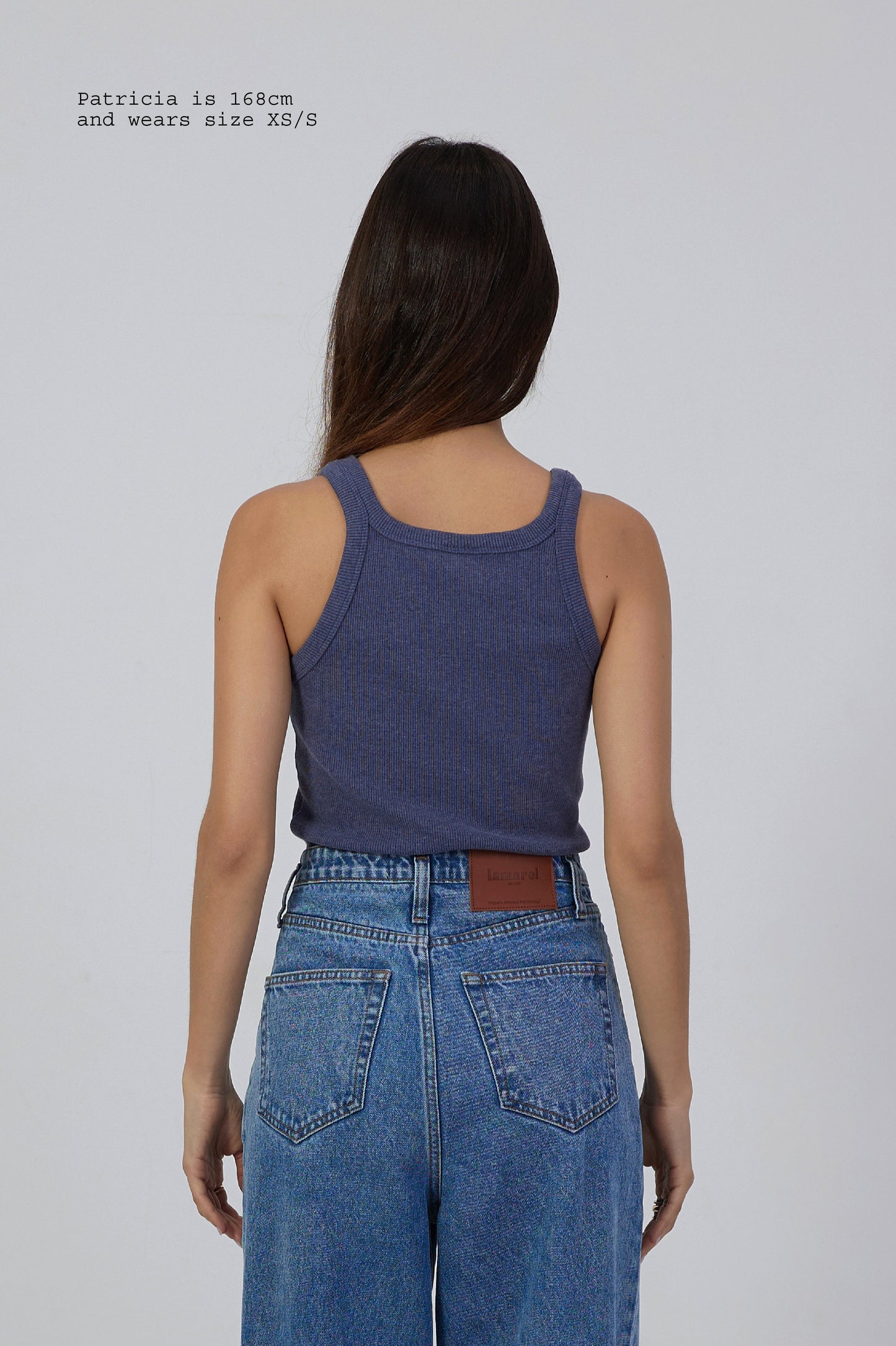 TANK TOP 01