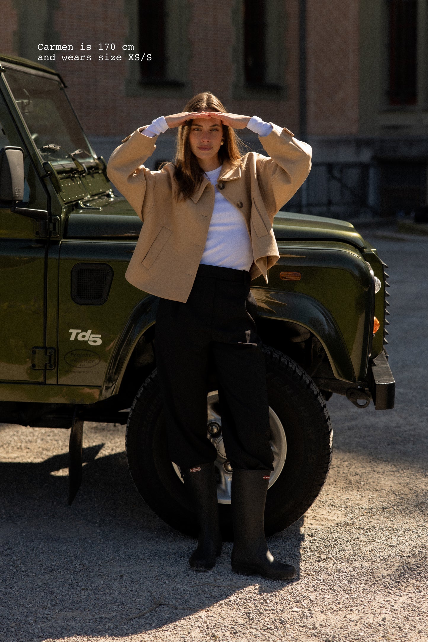 CROPPED COAT