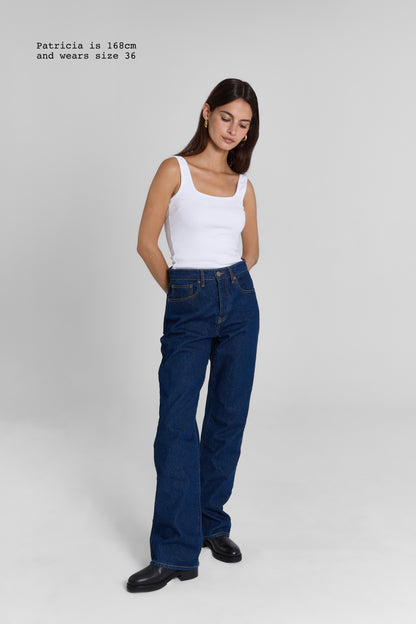 STRAIGHT JEANS