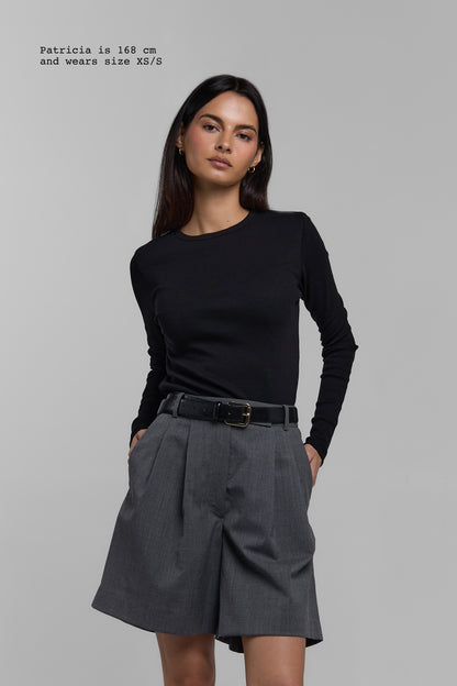 SUIT SHORTS