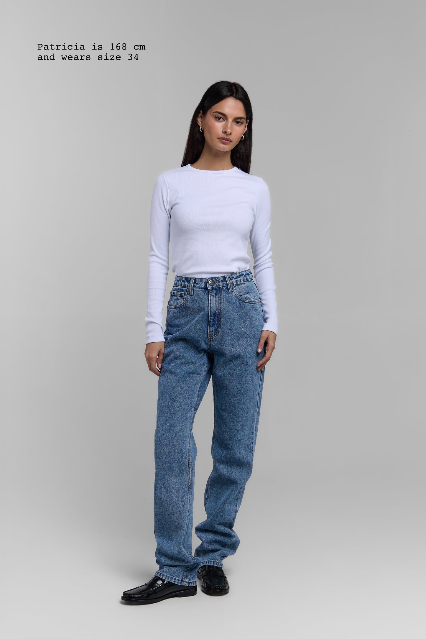 HIGH WAIST JEANS