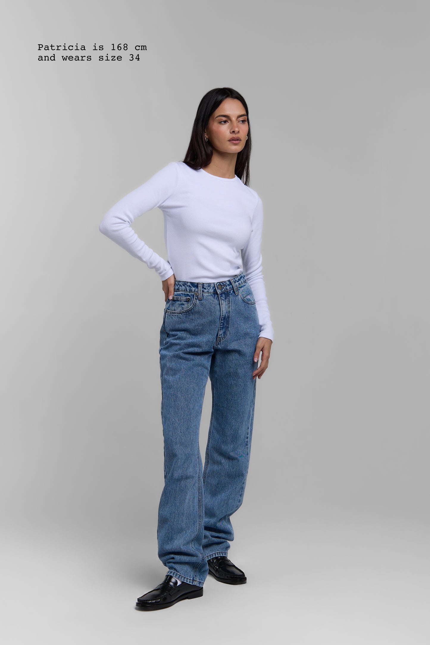 HIGH WAIST JEANS