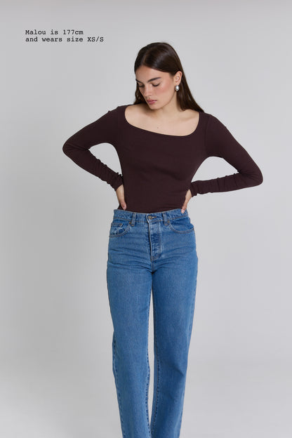 RIBBED LONG SLEEVE SQUARED TOP