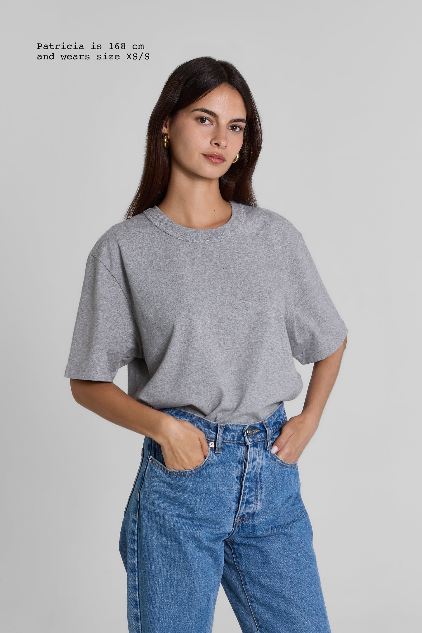 T-SHIRT OVERSIZED CROPPED