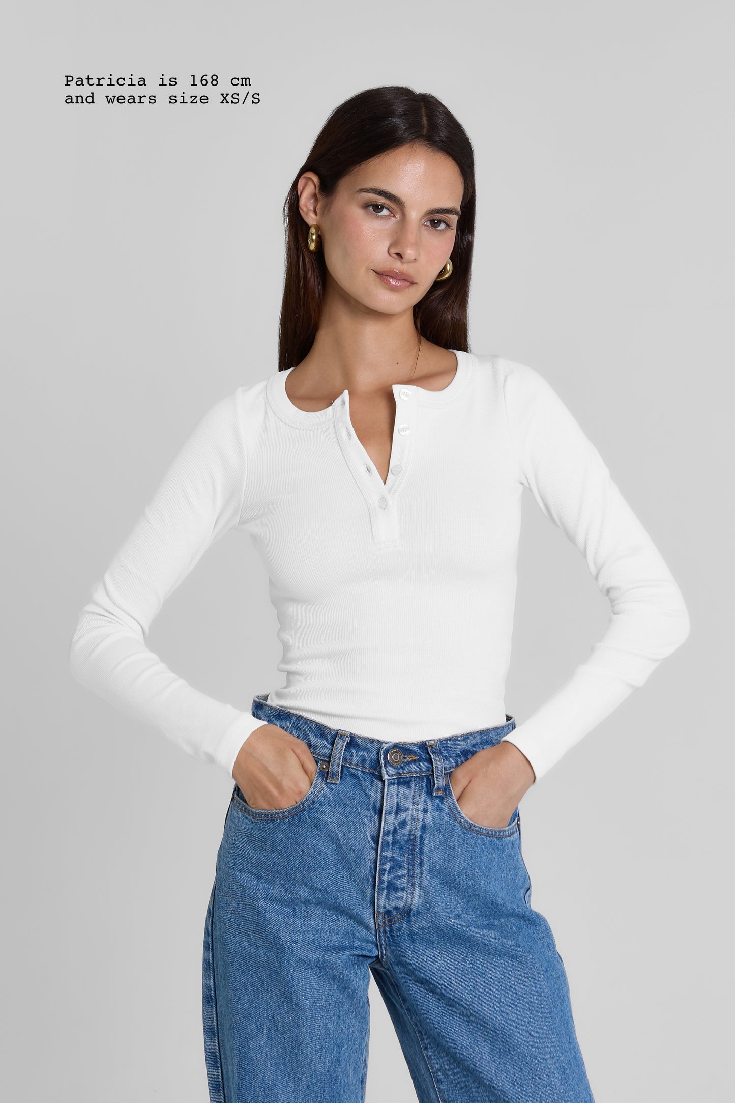 RIBBED BUTTONED LONG SLEEVE TOP