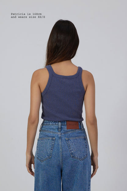 TANK TOP 01